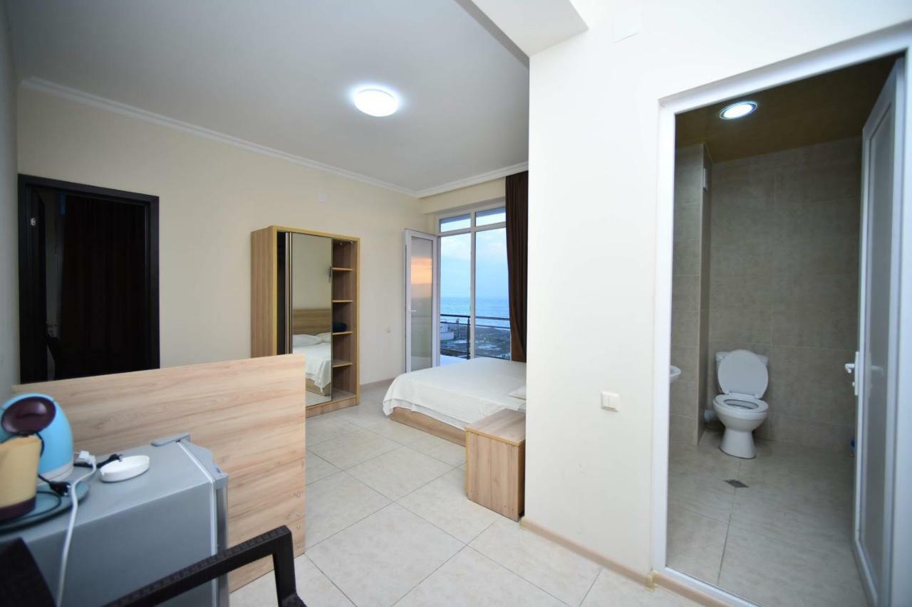 SUNSHINE Hotel Kvariati Esterno foto